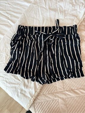 Ambiance Black and White Vertical Stripe Shorts
This includes 7 pair of shorts
